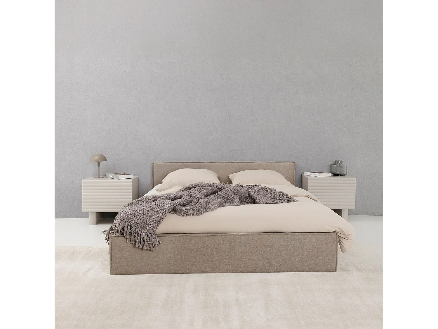 Lit Double PESARO rembourré 160x200 cm, Tête de lit en Tissu, Grège, avec Sommier, Lit Queen Size pour Adulte, Lit 2 Places