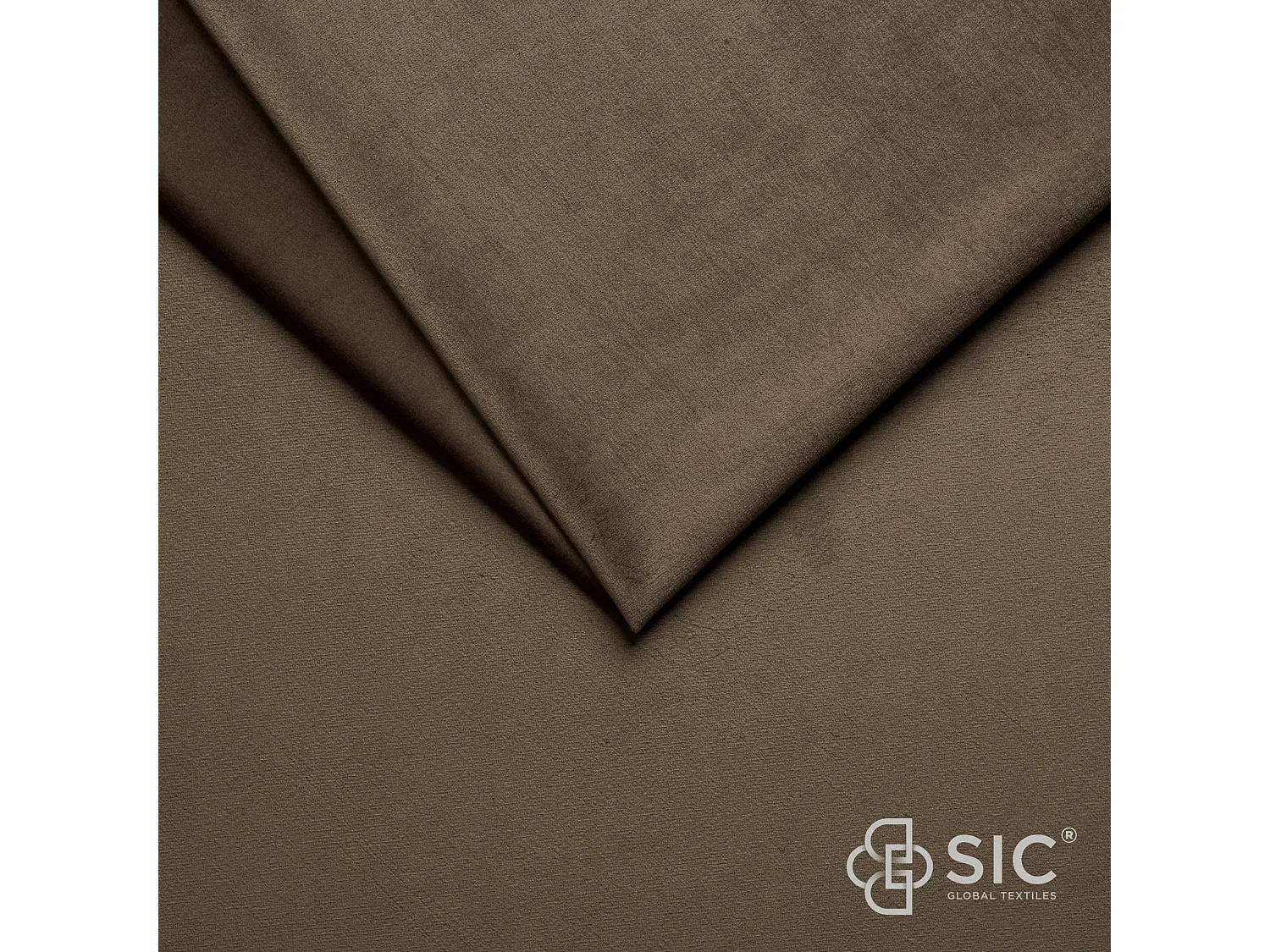 BESILIO Lit capitonné avec boutons 140x200 Chester – lit Chesterfield avec coffre de rangement – Marron