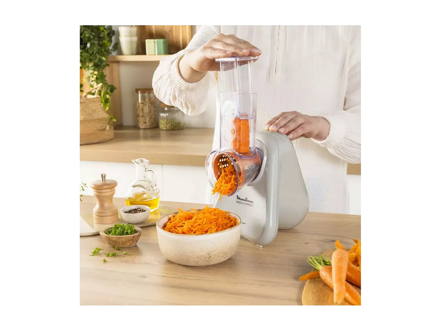 Moulinex Robot 3en1 râpeur, trancheur et éminceur 150w - DK853BE0