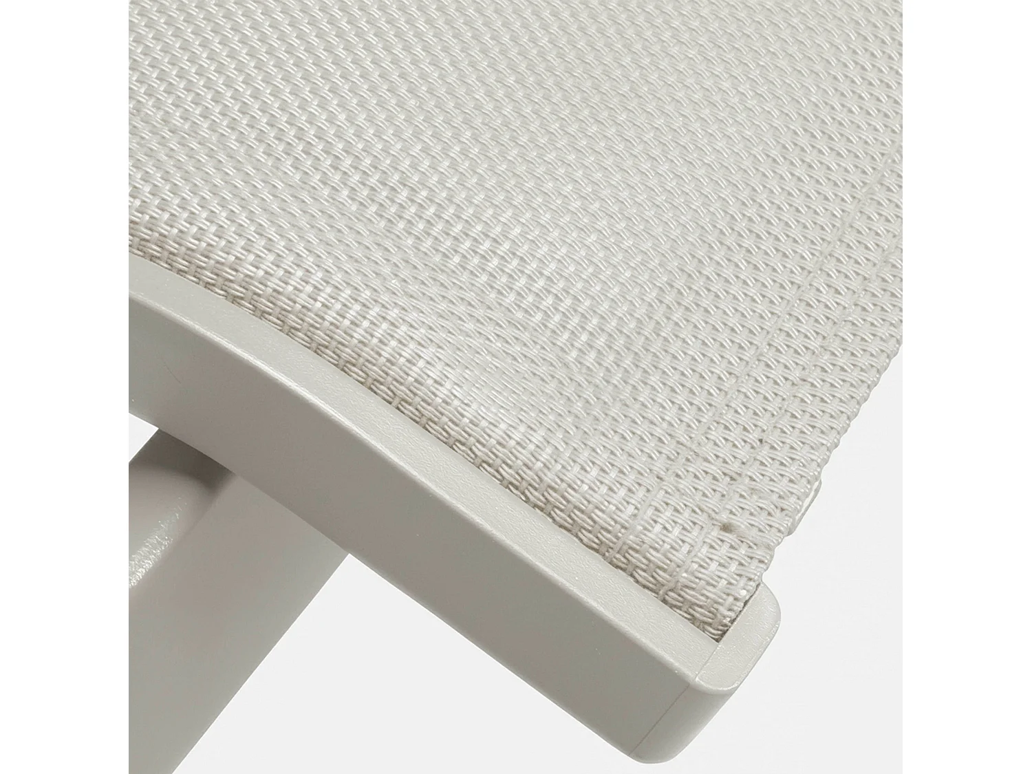 Lot de 2 fauteuils en aluminium crème