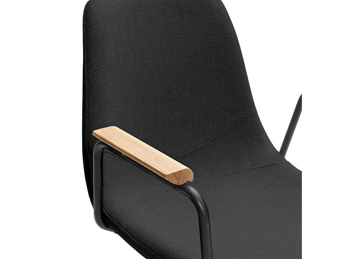 Lot de 2 chaises pivotantes en tissu maillé noir avec piètement métal laqué noir et accoudoirs - THALIA