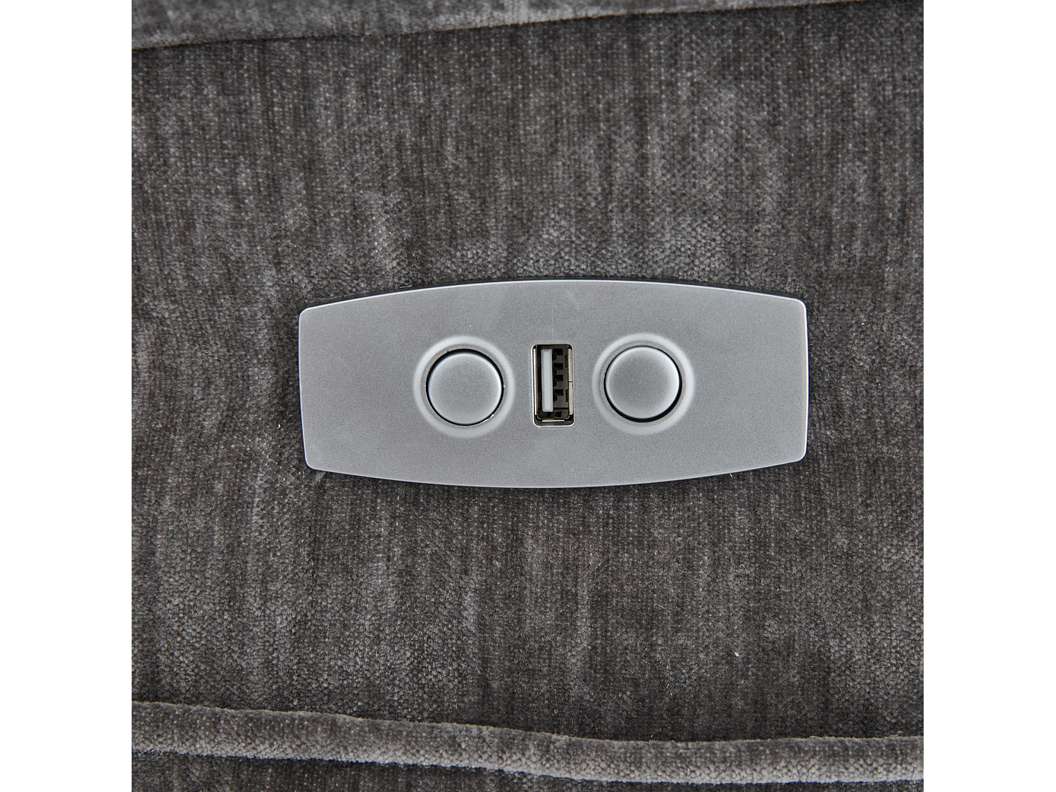 Poltrona massaggiante elettrica regolabile 95x94x107cm - Funzioni massaggio e riscaldamento - Tasche laterali - Portabicchieri e porte USB - Grigio