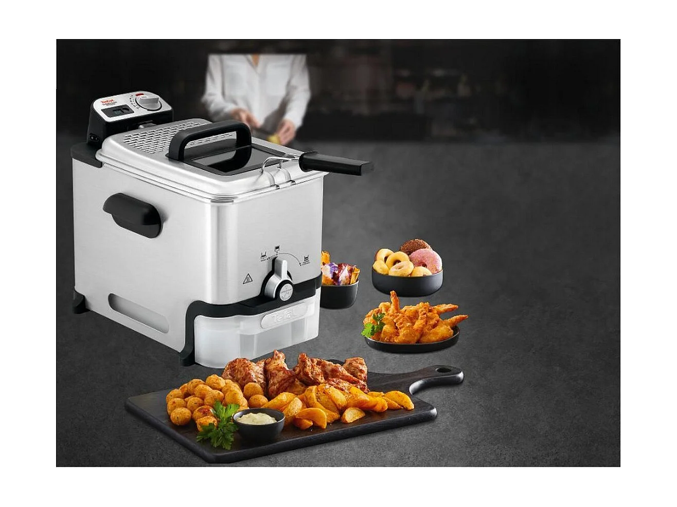 FRITEUSE TEFAL FR804110