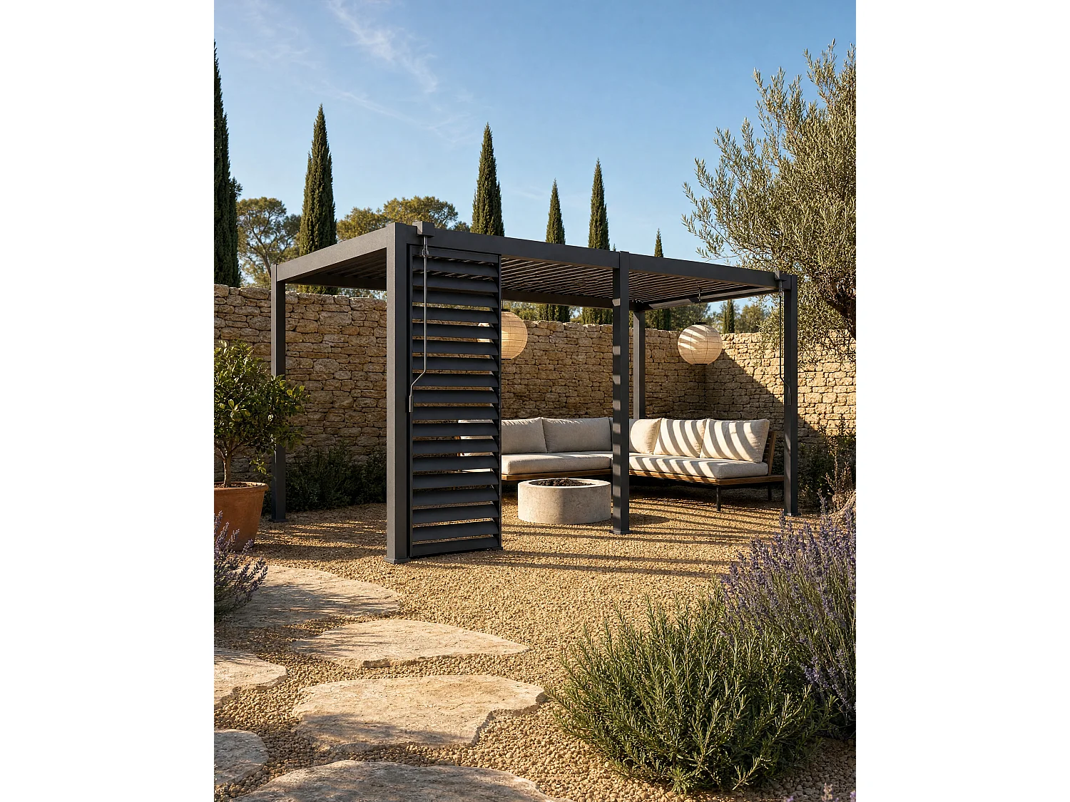 Pergola bioclimatique autoportante en aluminium 15m² avec claustra brise soleil L100 cm - Anthracite - ALMAFI