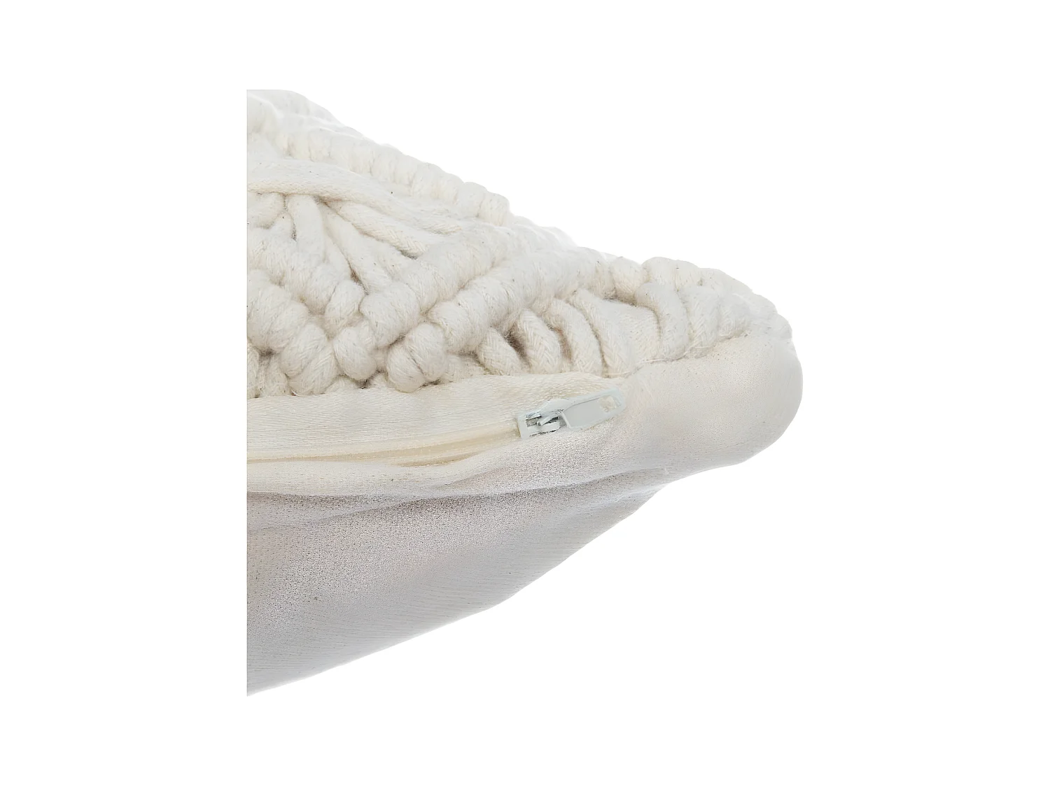 Cojín desenfundable de macramé