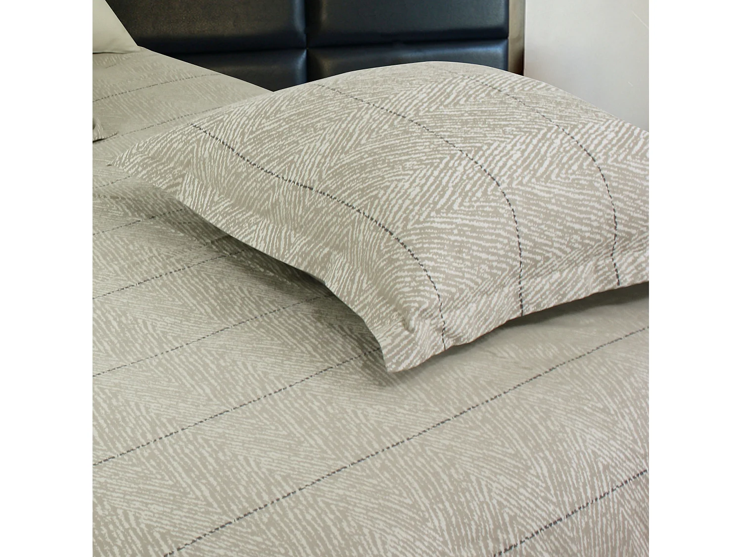 Parure de lit 240x220 cm Satin de coton ODEON Marron clair