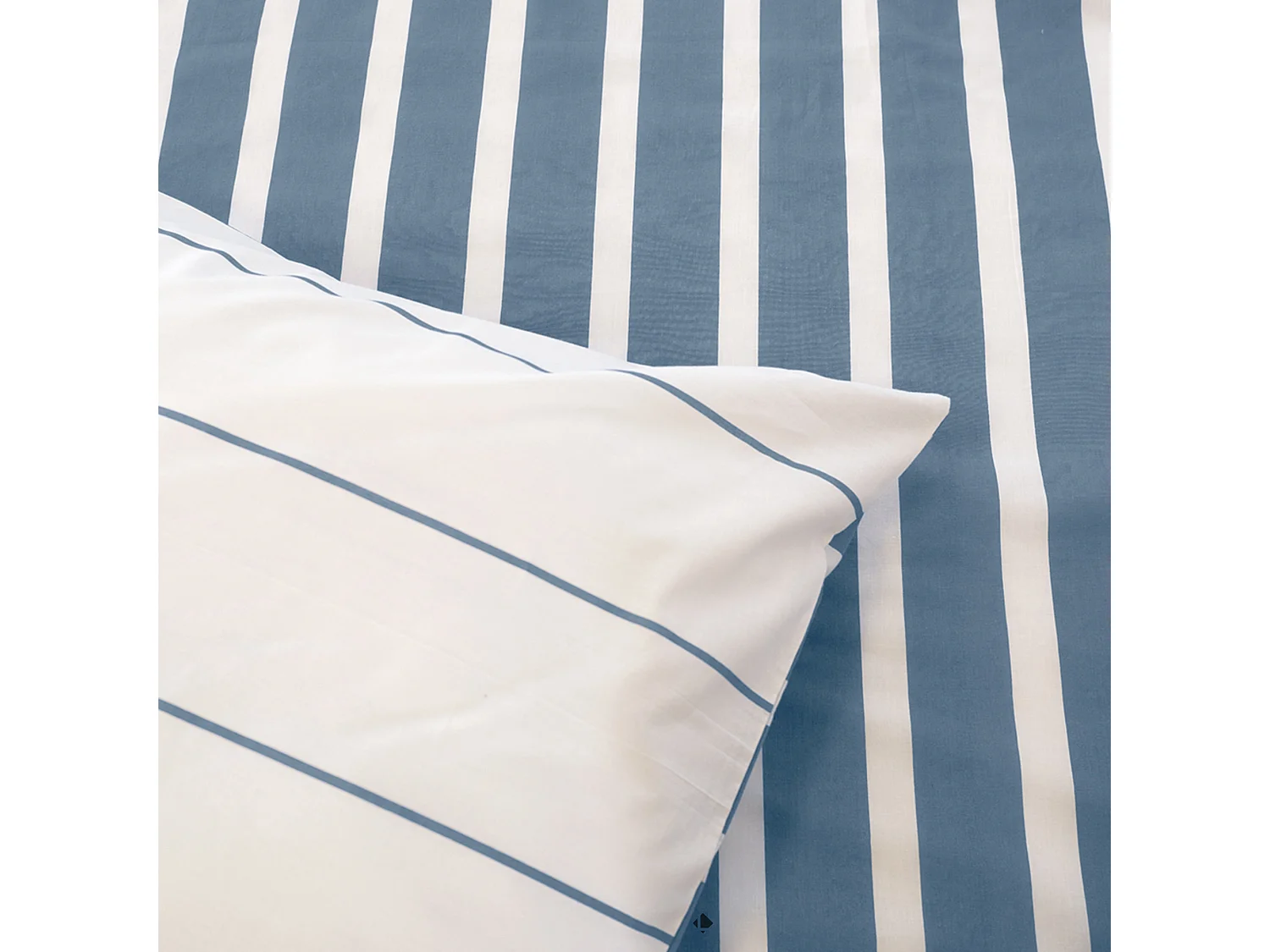 Parure de lit 260x240 cm coton BCI adouci STRIPES Bleu 3 pièces