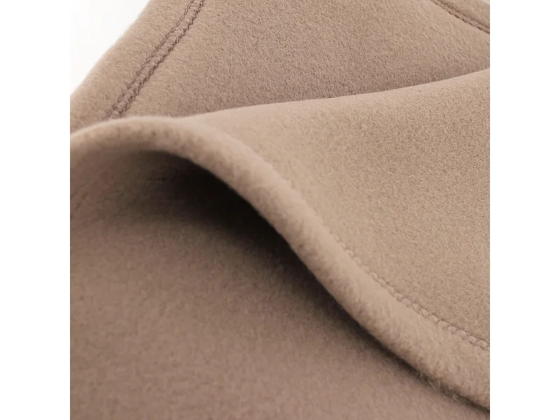 Couverture polaire 240x260 cm Isba marron Taupe 100% Polyester 320 g/m2 traité non-feu