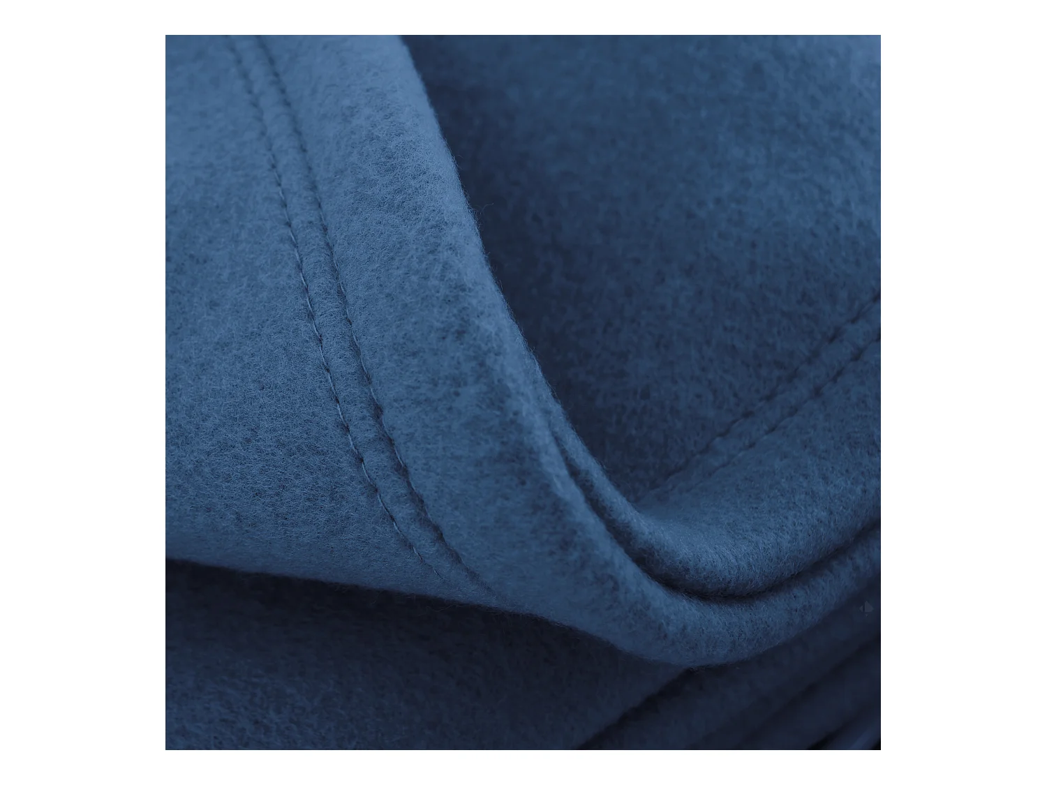 Couverture polaire 240x260 cm Isba Marine 100% Polyester 320 g/m2 traité non-feu