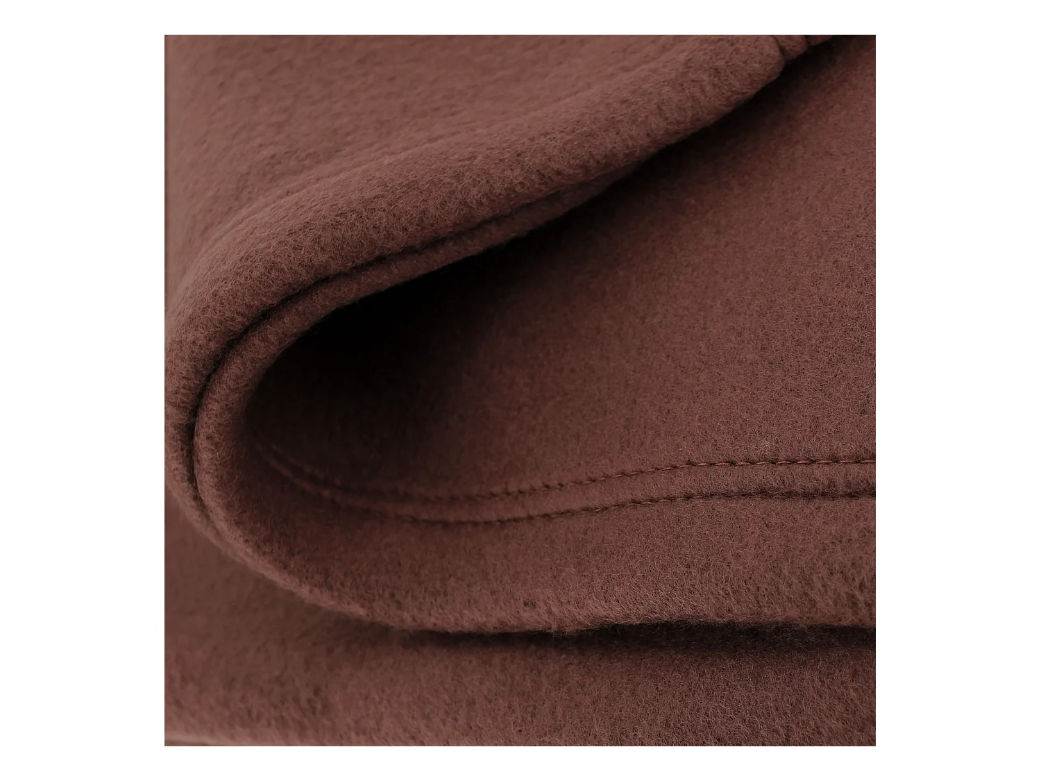 Couverture polaire 180x220 cm Isba marron Chocolat 100% Polyester 320 g/m2 traité non-feu