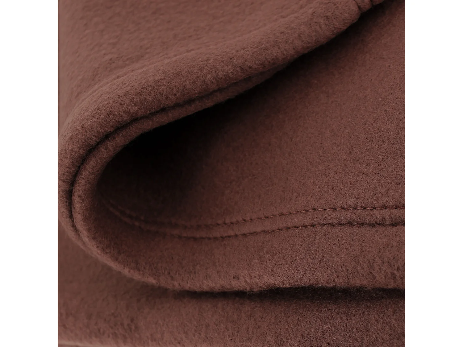 Couverture polaire 180x220 cm Isba marron Chocolat 100% Polyester 320 g/m2 traité non-feu