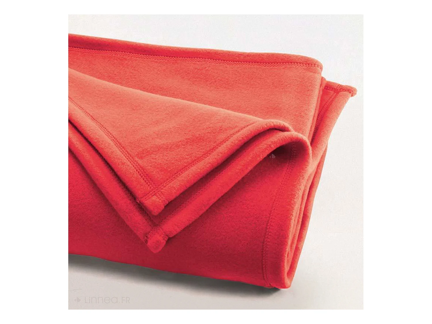 Couverture polaire 240x260 cm Isba Fraise 100% Polyester 320 g/m2 traité non-feu