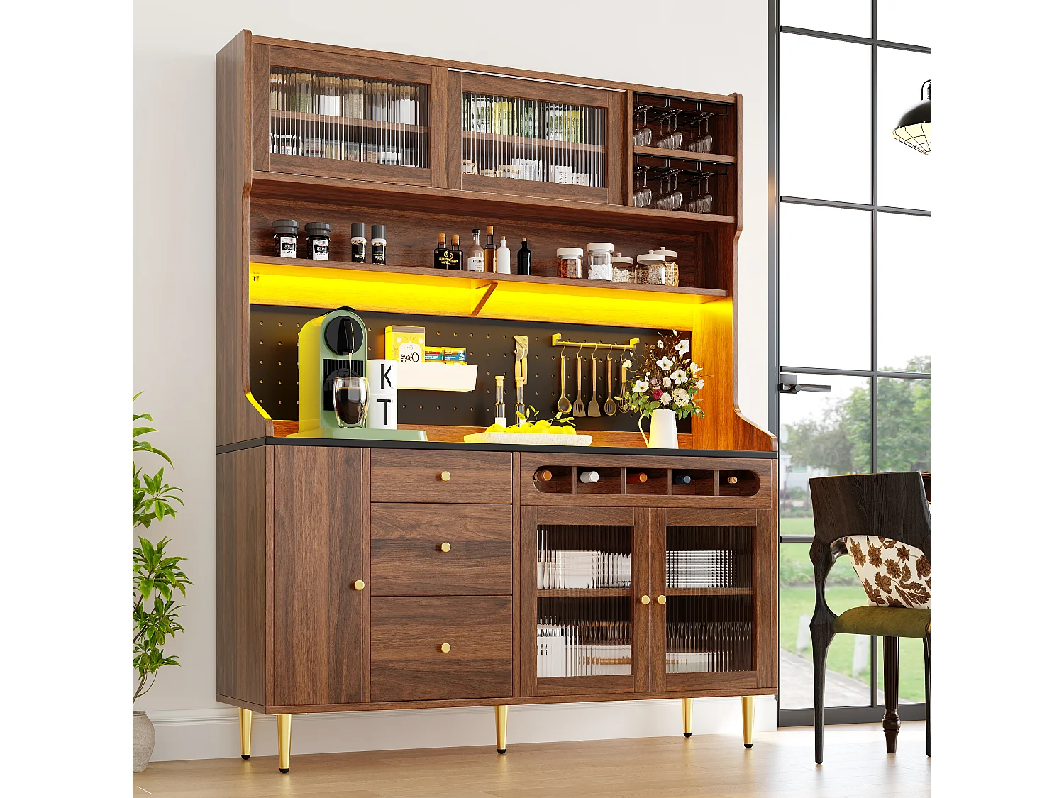 Hohes Küchen-Sideboard – 145 x 39 x 171 cm – mit LED-Beleuchtung, Weinregal, Glastüren und 3 Schubladen – Glas + MDF – Natur