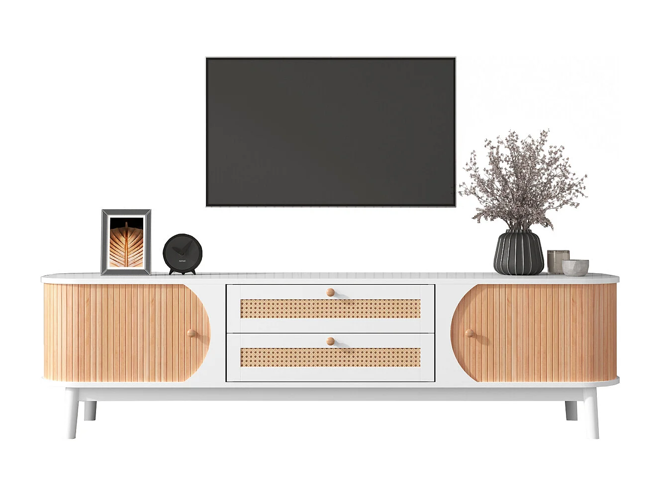 Tv-meubel van natuurlijk hout met deuren, lades en zijkanten van rotan