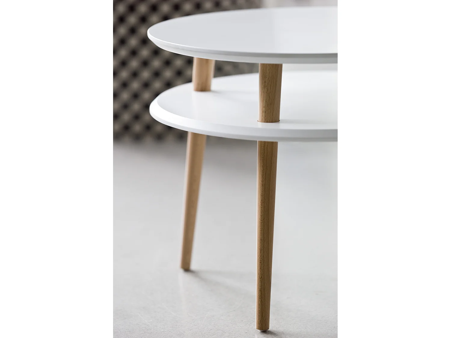 Zweistöckiger Couchtisch Durchmesser 70 cm x Höhe 35 cm Ufo Perlweiß