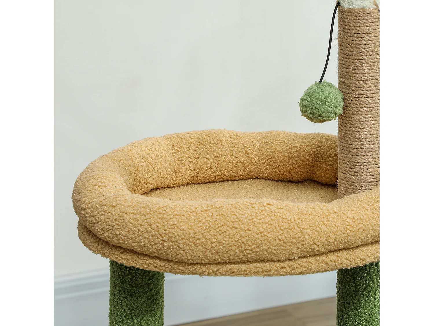 Albero tiragraffi per gatti con casetta e lettino verde e marrone