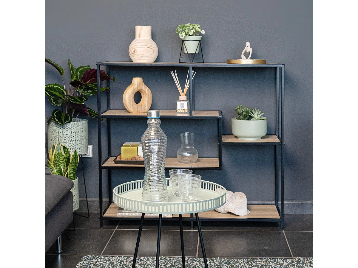 Macetero MOA Vinthera con base triangular verde claro 15x14,5x12,5 cm