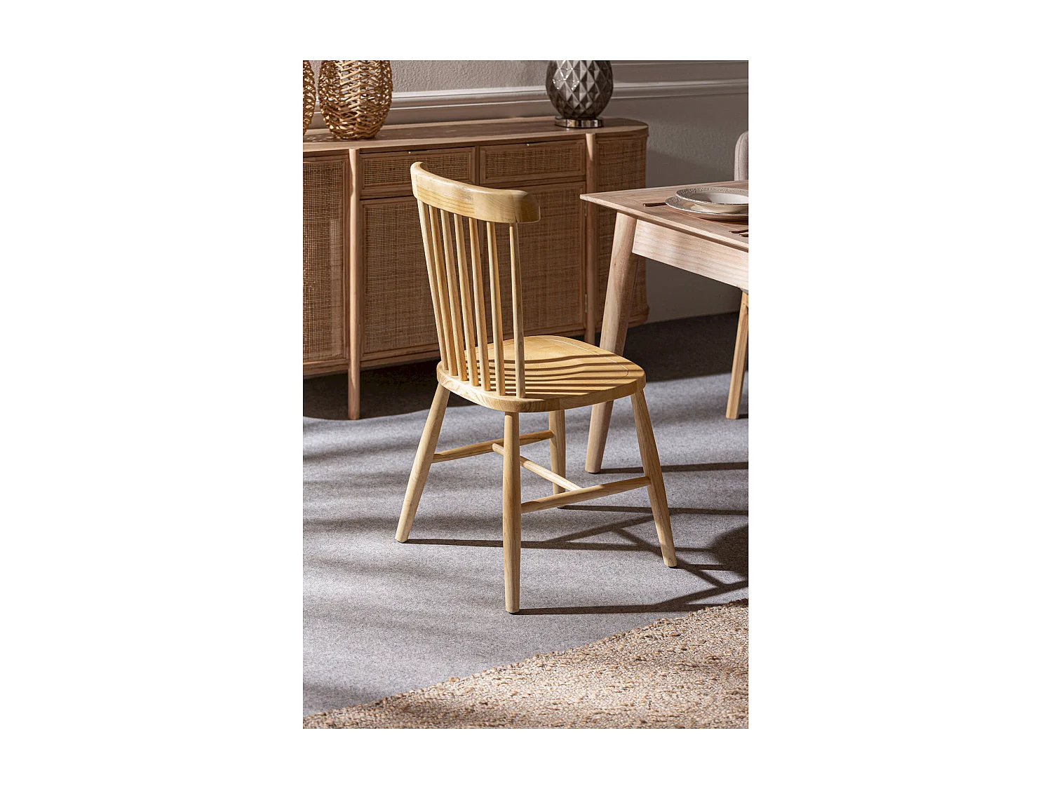 Chaise Eide classique en bois d'orme naturel