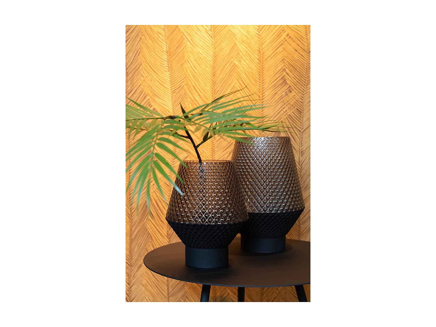 Vaso con motivi in vetro grigio 17x21cm