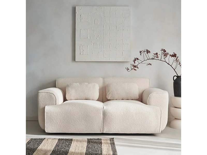 Canapé 2 places. tissu bouclette. 2 coussins déhoussables. Wallas  L 178 x P 97.5 x H 73cm