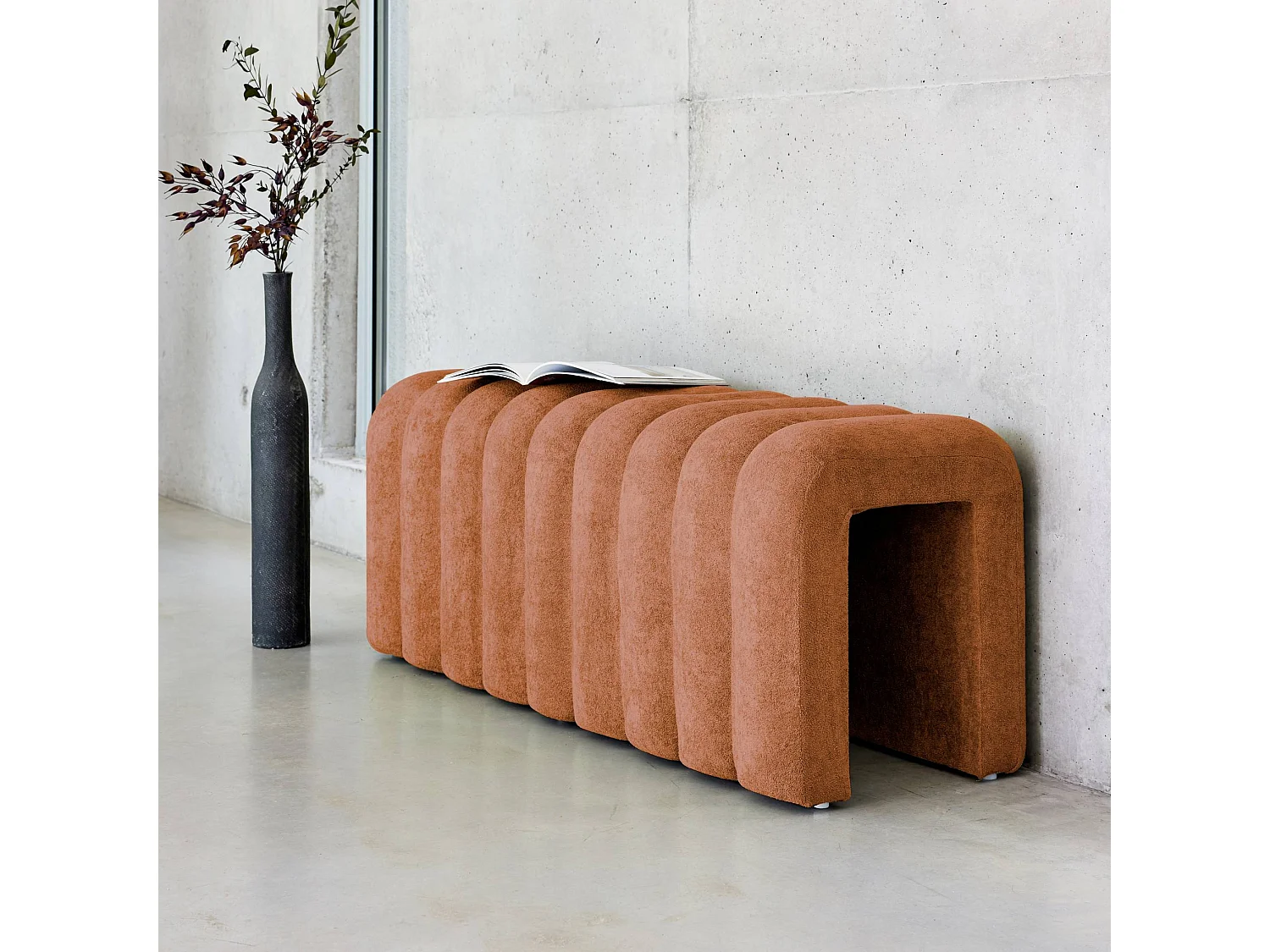 Banc. bout de lit blanc contemporain en tissu orange