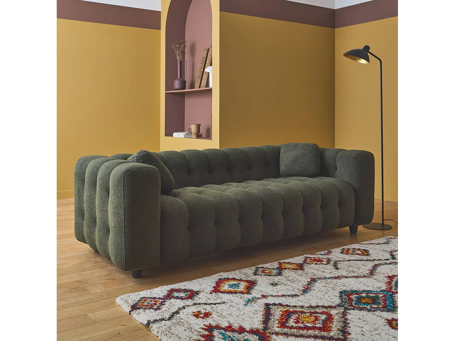 Canapé 3 places en bouclette texturée capitonné kaki foncé - Structure bois d'eucalyptus et contreplaqué