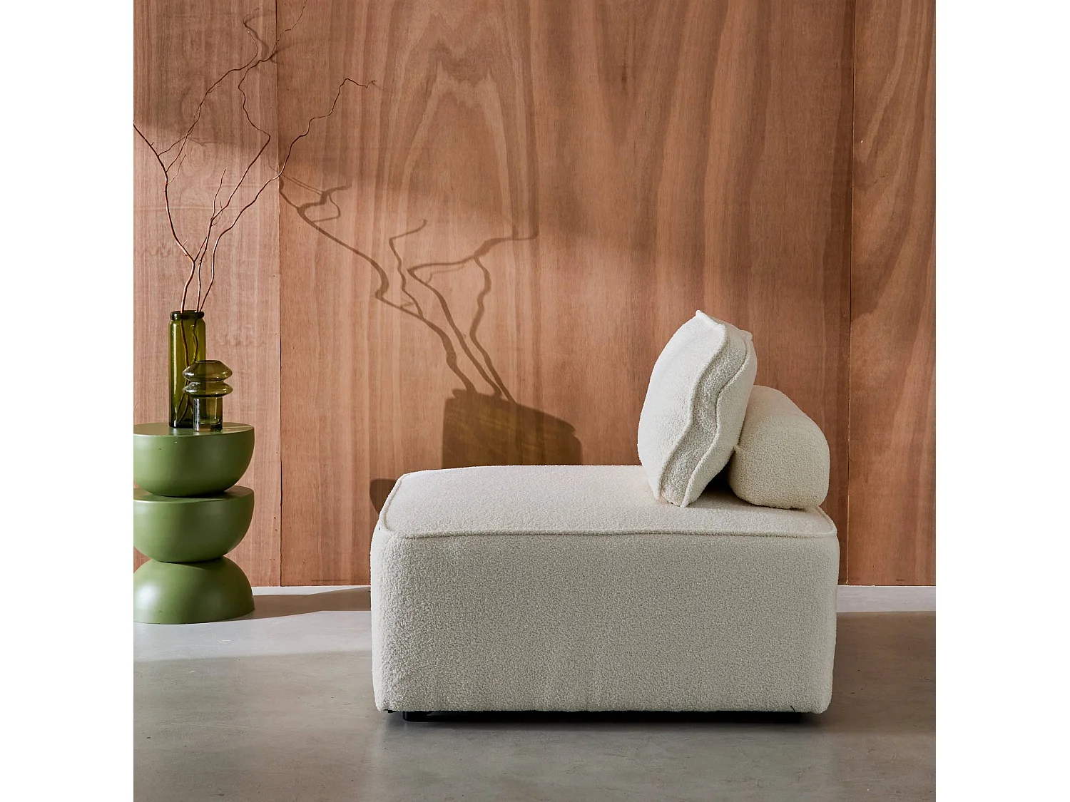 Chauffeuse pour canapé modulable tissu bouclette crème 1 place Bao. L 90 x P 90 x H 74cm