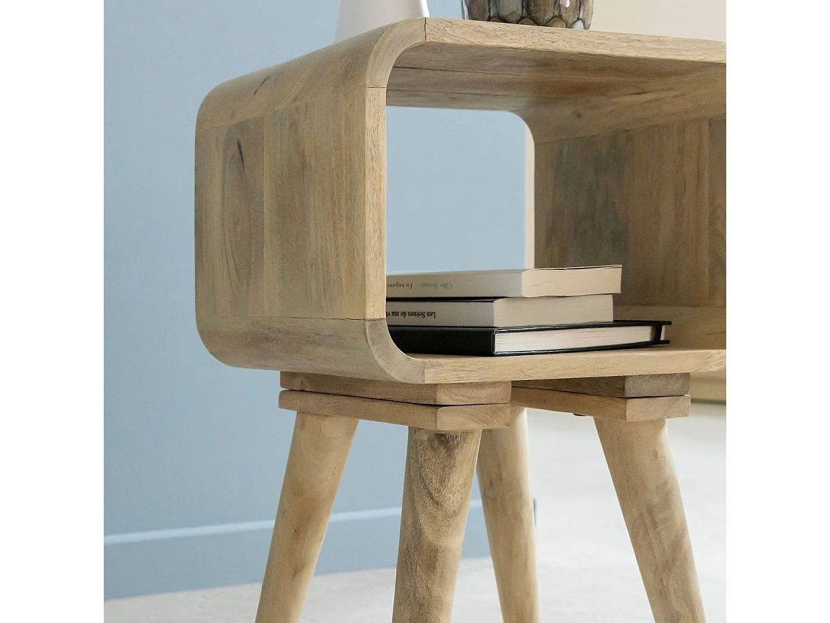 Mesita de noche con nicho en madera de mango Maëva