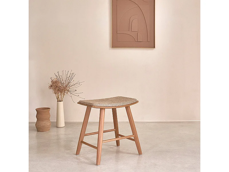 Tabouret en teck massif et velours grège 45 cm