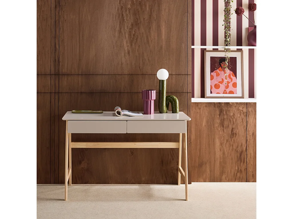 Scrivania decorata in legno di hevea con 2 cassetti, marrone naturale
