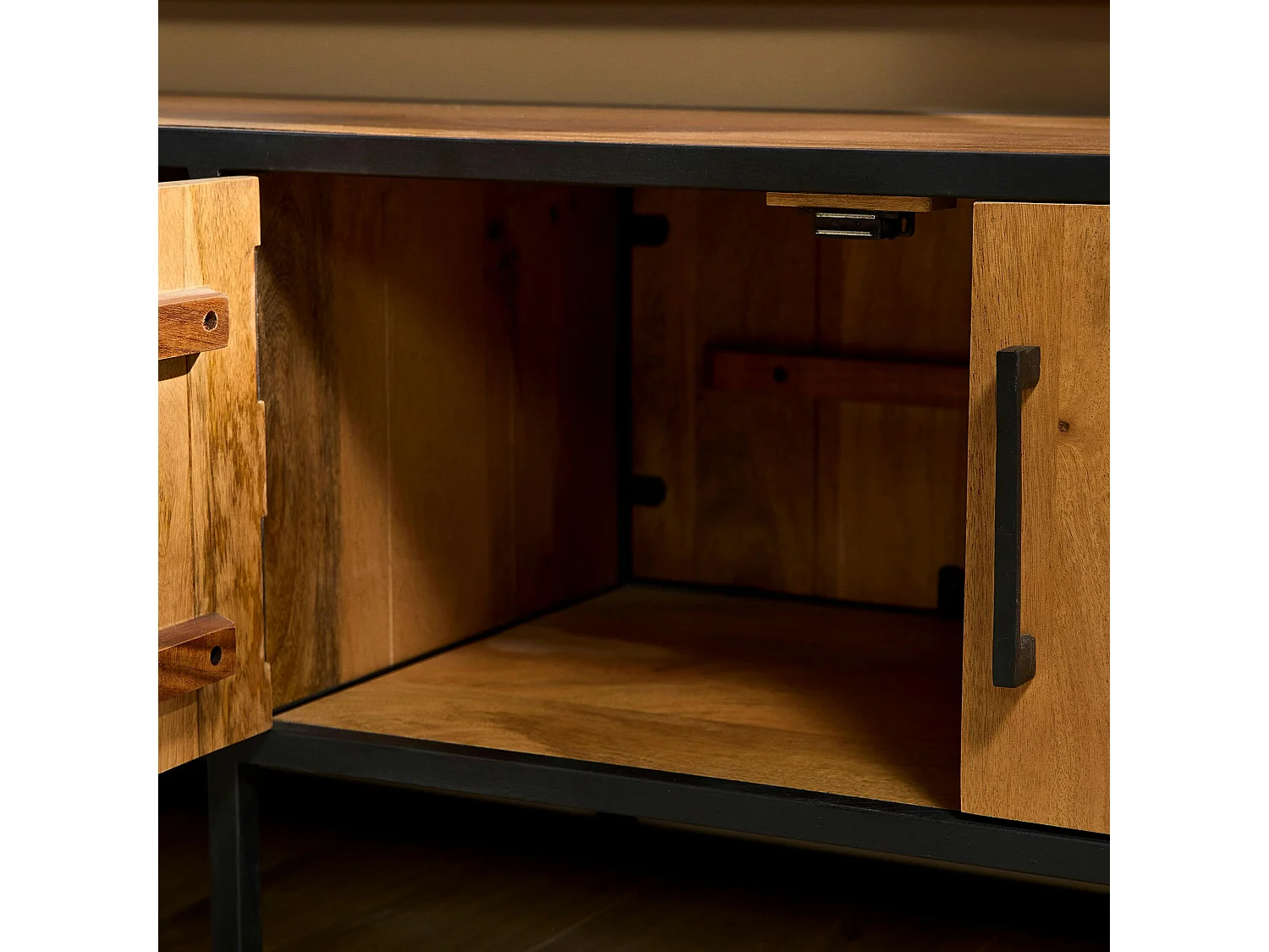 Banc TV 4 portes bois métal noir 240 cm RIVANO