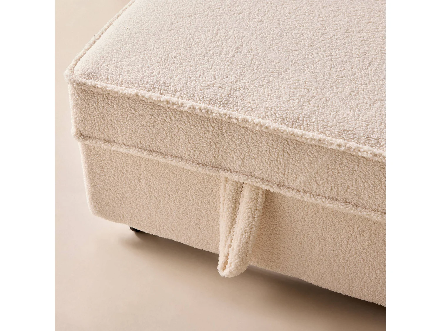 Canapé convertible 3 places en tissu bouclette crème