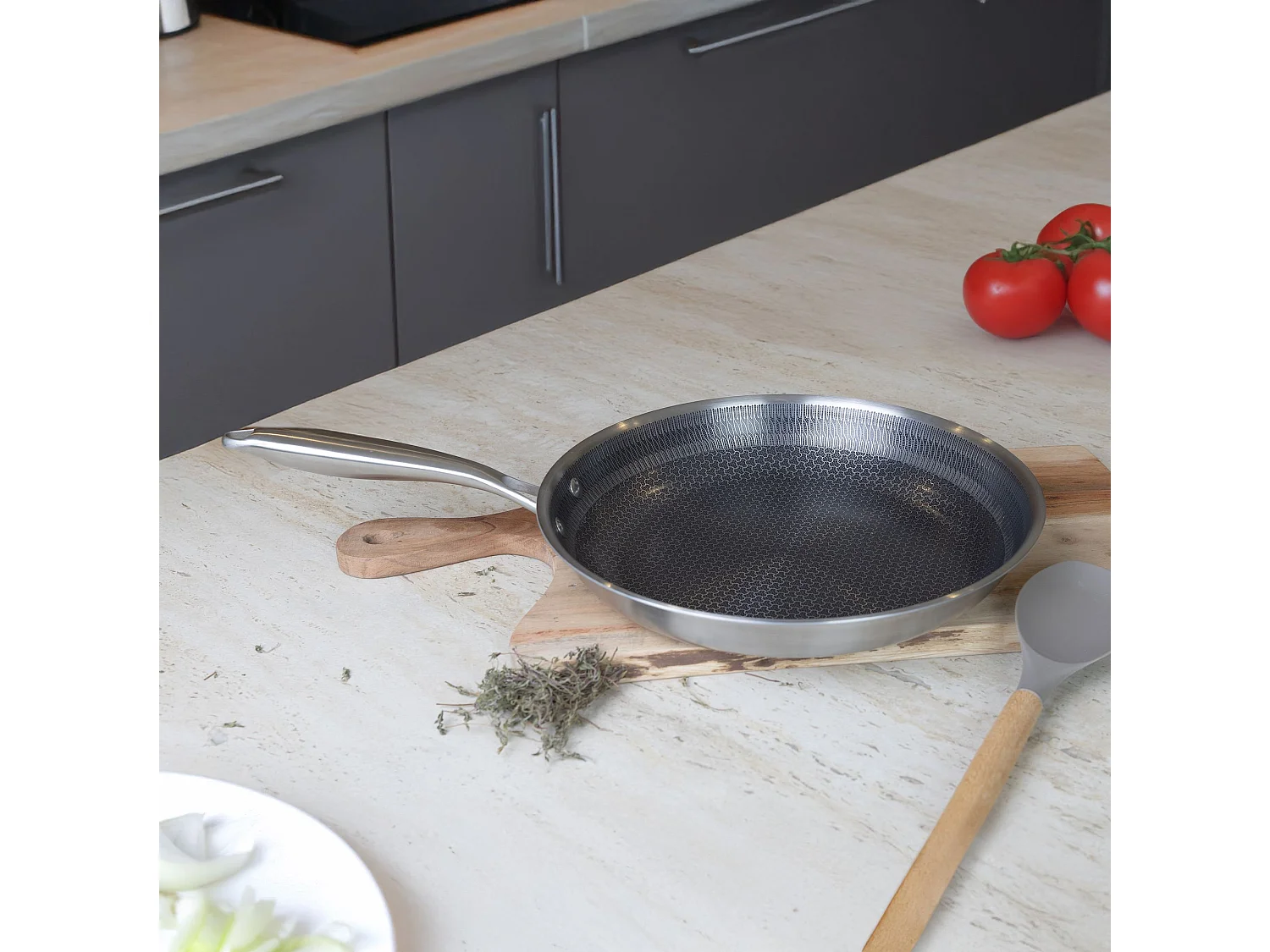 Menastyl - Poele Trinox Revetu 30cm En Acier Inoxydable