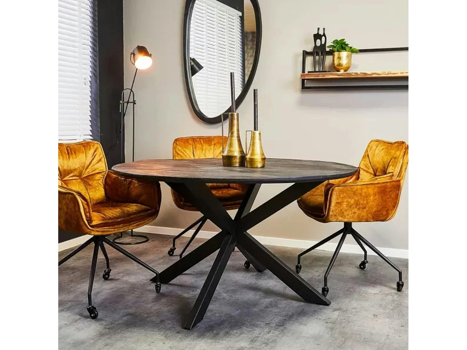 Table ronde noire en bois de manguier Ø110 cm ALVERA