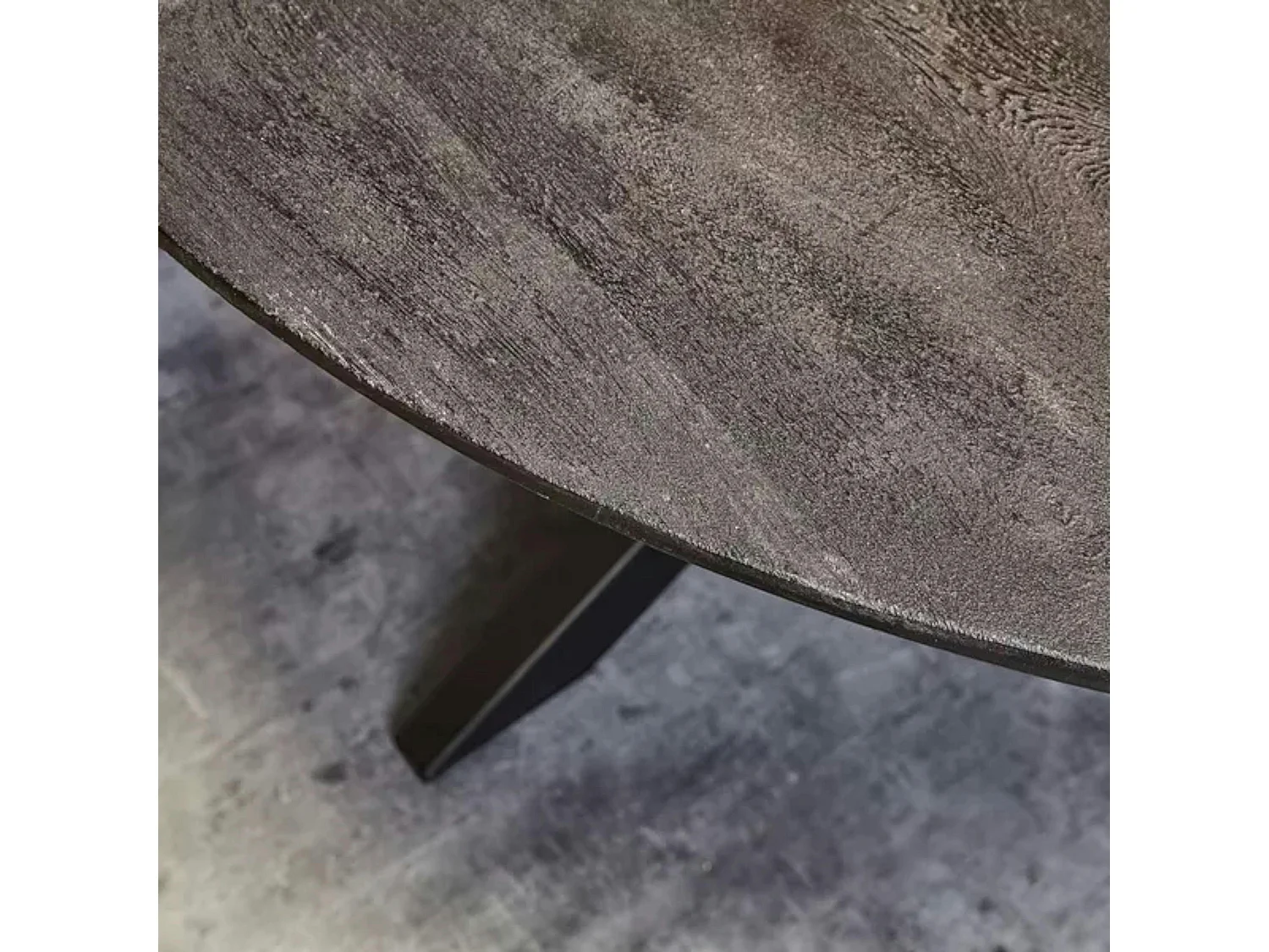 Table ronde noire en bois de manguier Ø110 cm ALVERA