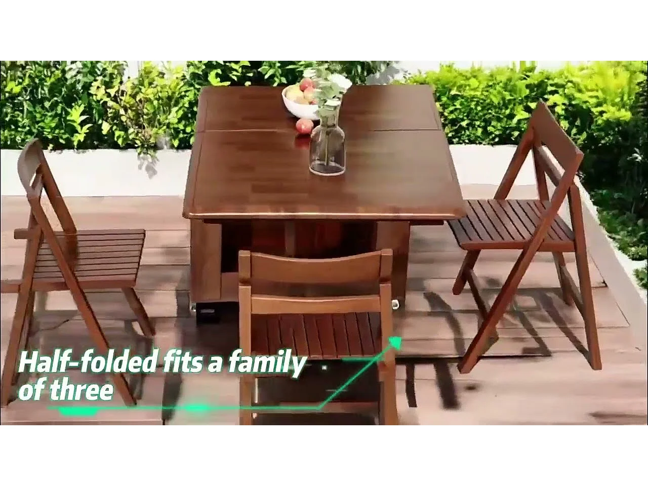 Table à manger extensible et peu encombrante, table de cuisine en bois 130 cm avec rangement et roulettes 360°, pour 2 à 6 personnes, finition noyer