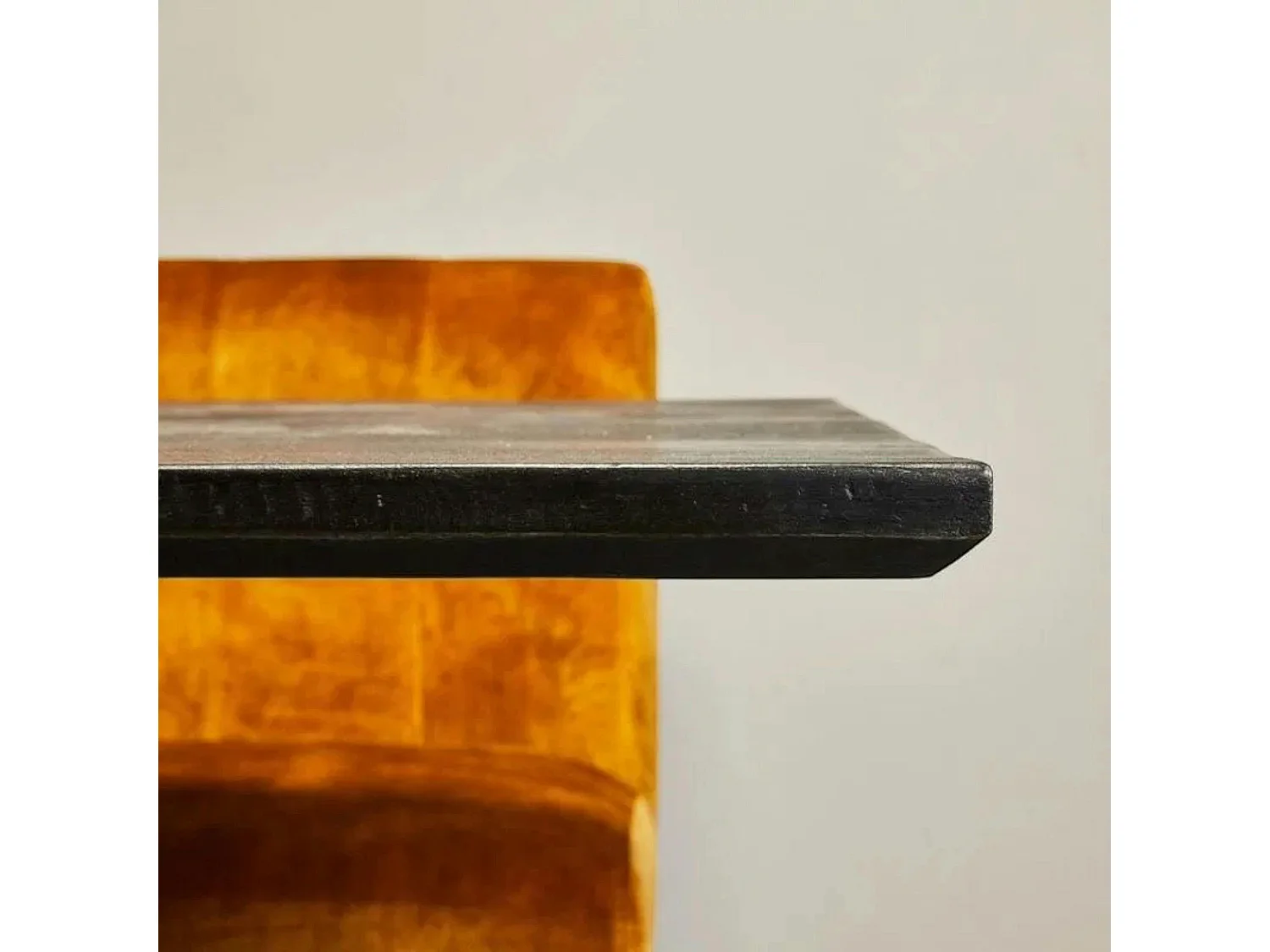 Table à manger noire en bois de manguier 180 cm ALVERA