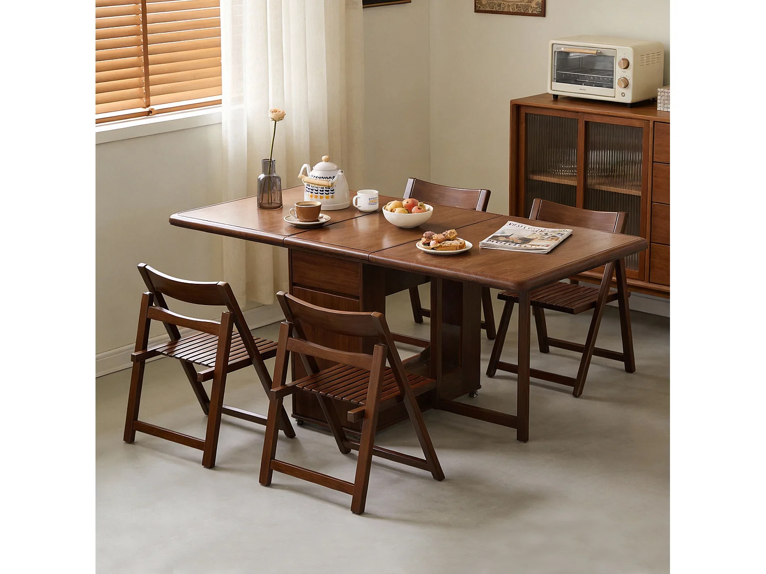 Table à manger extensible et peu encombrante, table de cuisine en bois 150 cm avec rangement et roulettes 360°, pour 2 à 6 personnes, finition noyer