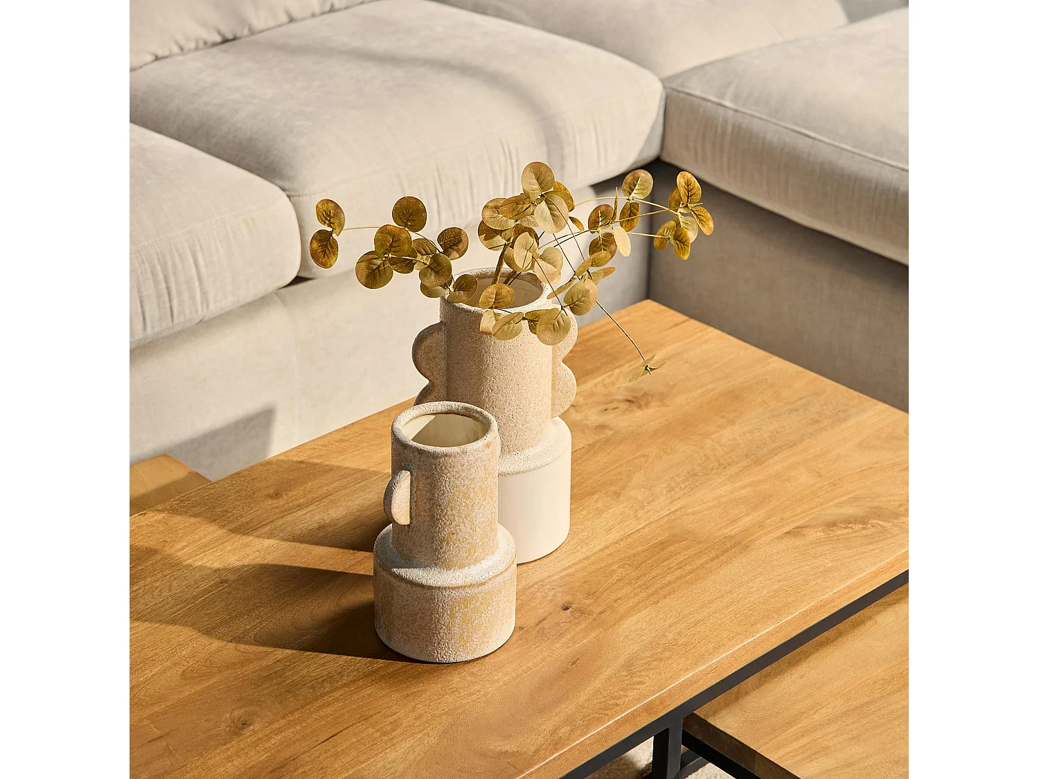 Table de salon gigogne en bois clair (lot de 3) RIVANO