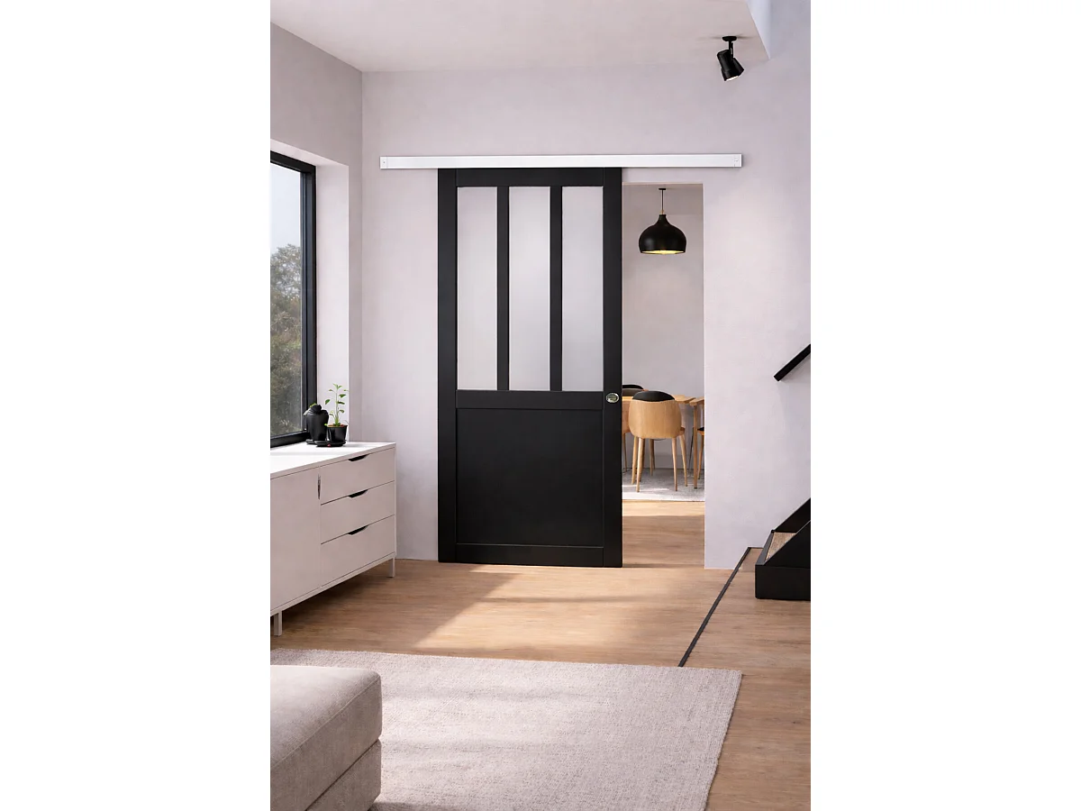 Porte Coulissante Atelier Noir Vitre Depoli H204 X L93 Cm, Rail Alu Bandeau Blanc, Coquilles Gd Menuiseries