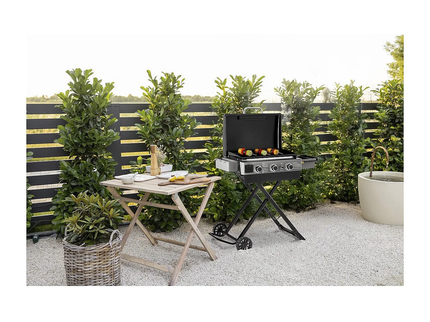 Plancha à gaz avec chariot pliable et portable "Firo" - 7,5 kw - Nero