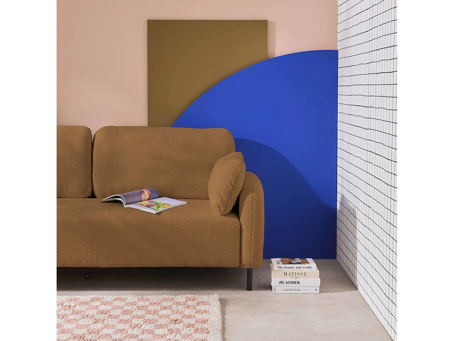 Divano in bouclé con struttura in metallo, 3 posti, beige scuro