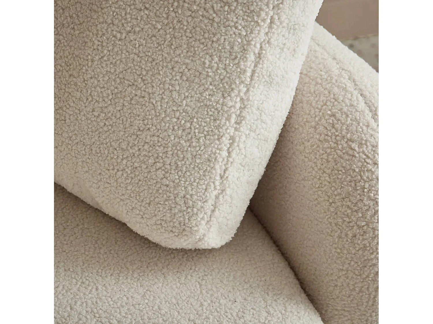 Canapé 2 places en tissu bouclette crème MILANO 150x85x85 cm