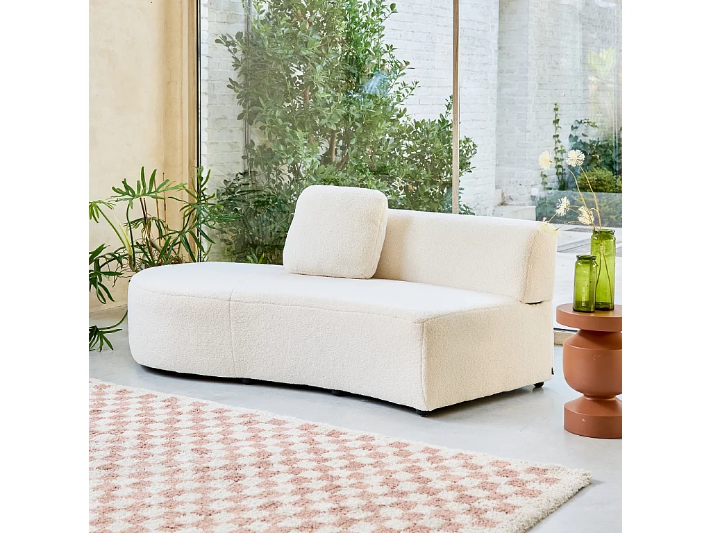 Divano organico a forma di virgola in bouclé, 2–3 posti, crema