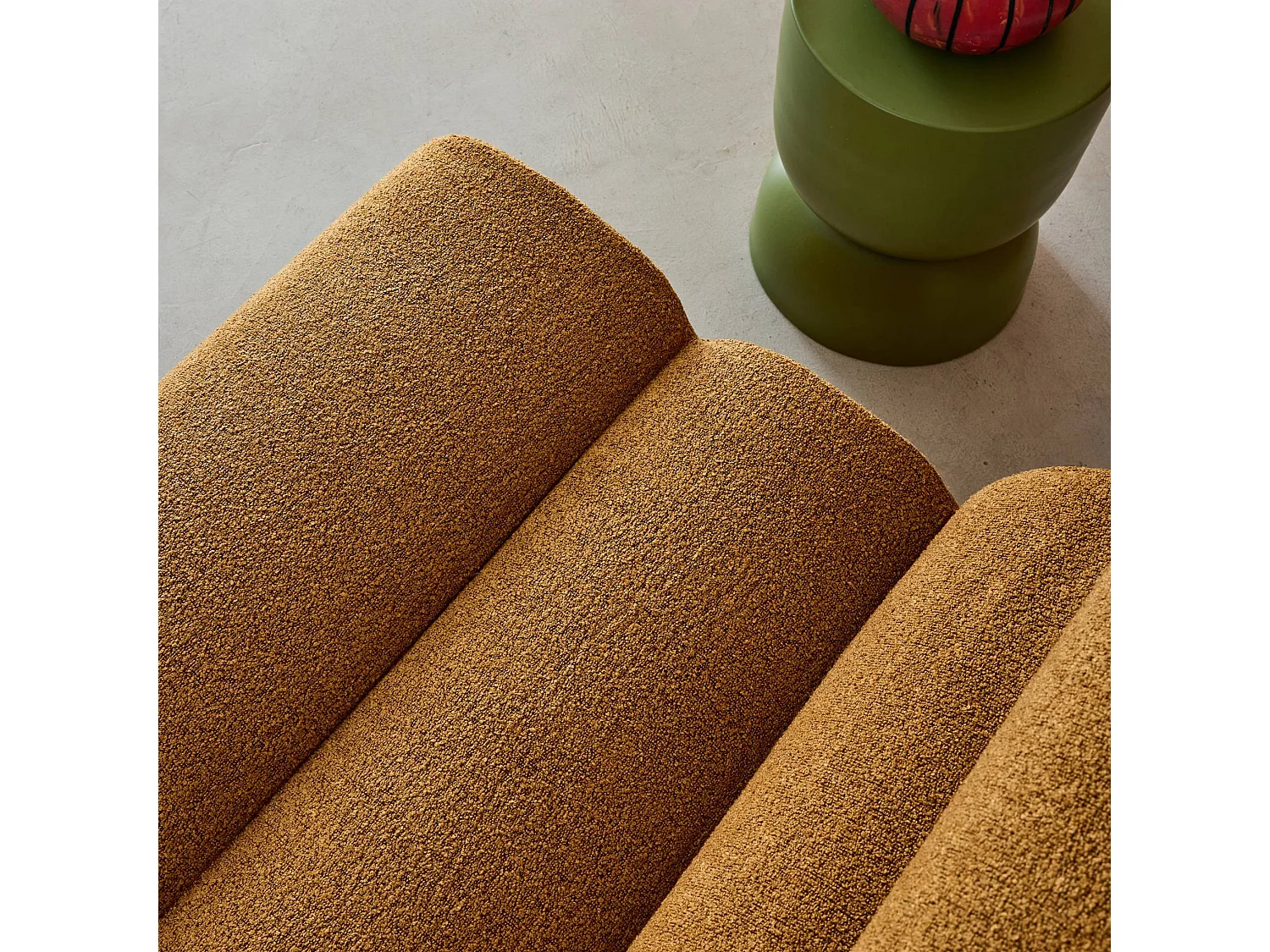 Lot de 3 chauffeuses bouclette texturée moutarde 1 place - L 81 x P 99 x H 75cm - Nova