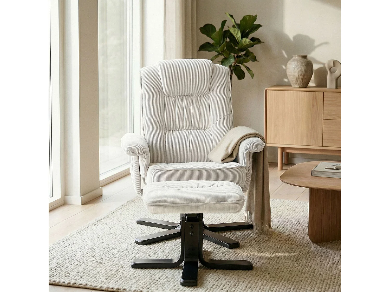 IDIMEX Fauteuil de Relaxation Charly avec Repose-Pieds pouf, siège pivotant et Dossier inclinable en velours côtelé blanc/noir