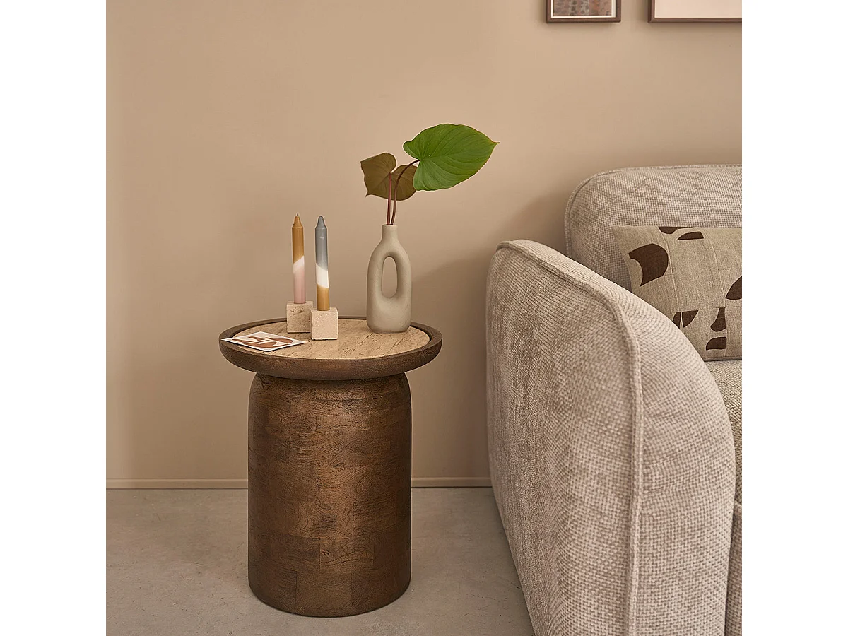 Tavolino d’appoggio in legno di mango e travertino