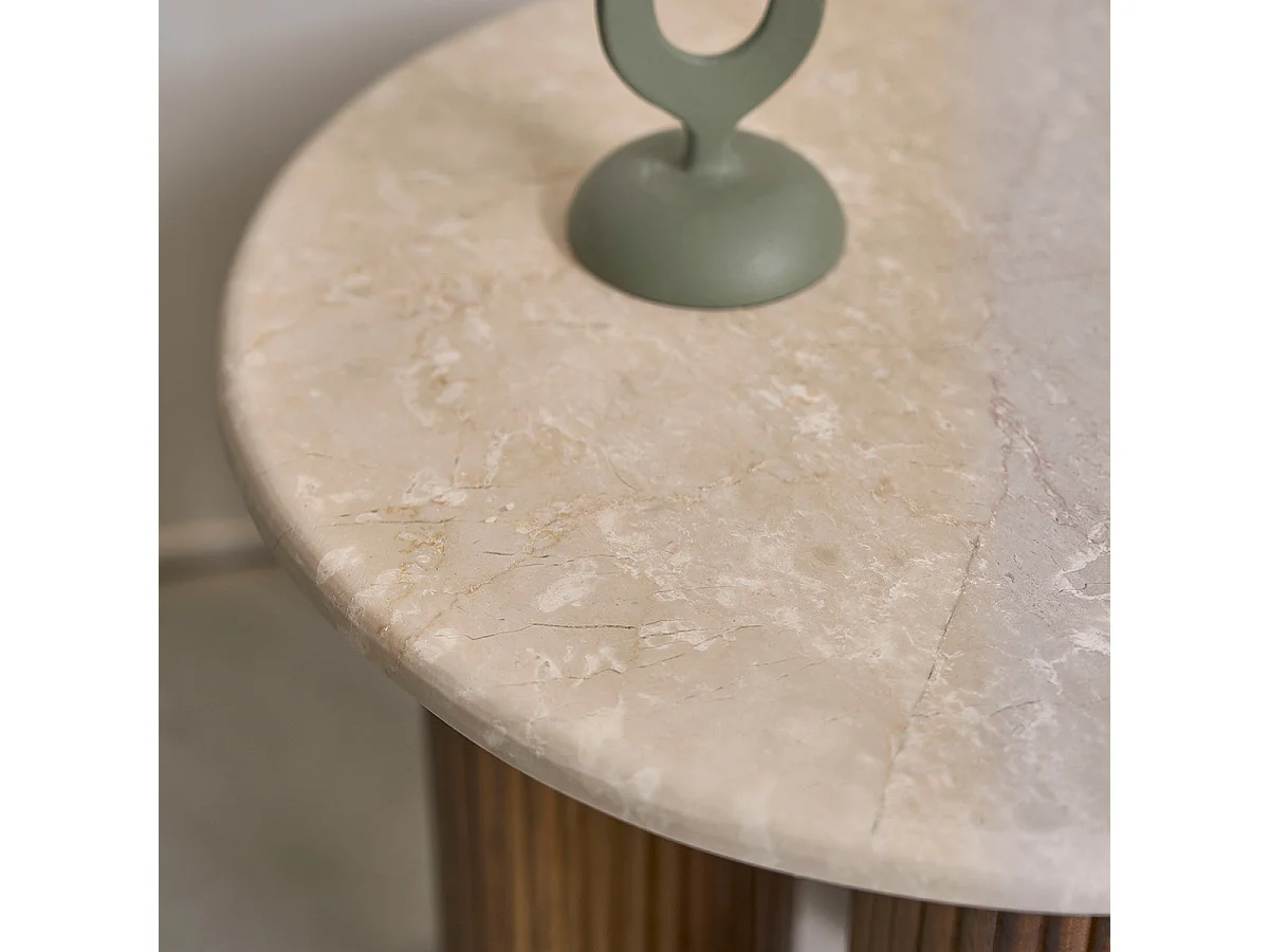Tavolino d’appoggio in legno di mango e marmo rotondo