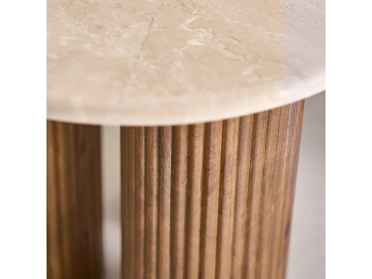 Tavolino d’appoggio in legno di mango e marmo rotondo