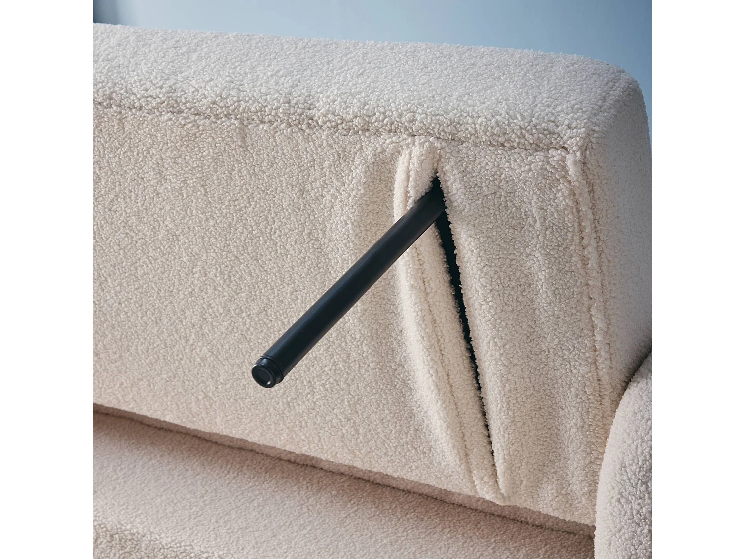 Divano letto arrotondato in tessuto bouclé, 2 posti, crema